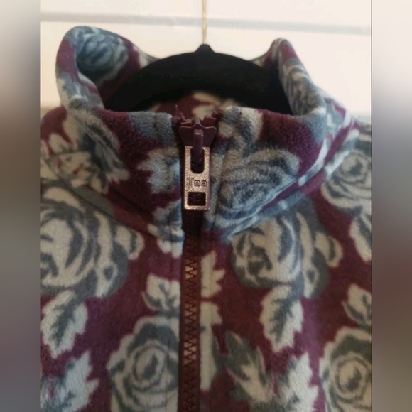 ARITZIA TNA Polar Fleece 1/4 Zip Purple Roses Women’s Size Small - Picture 4 of 9